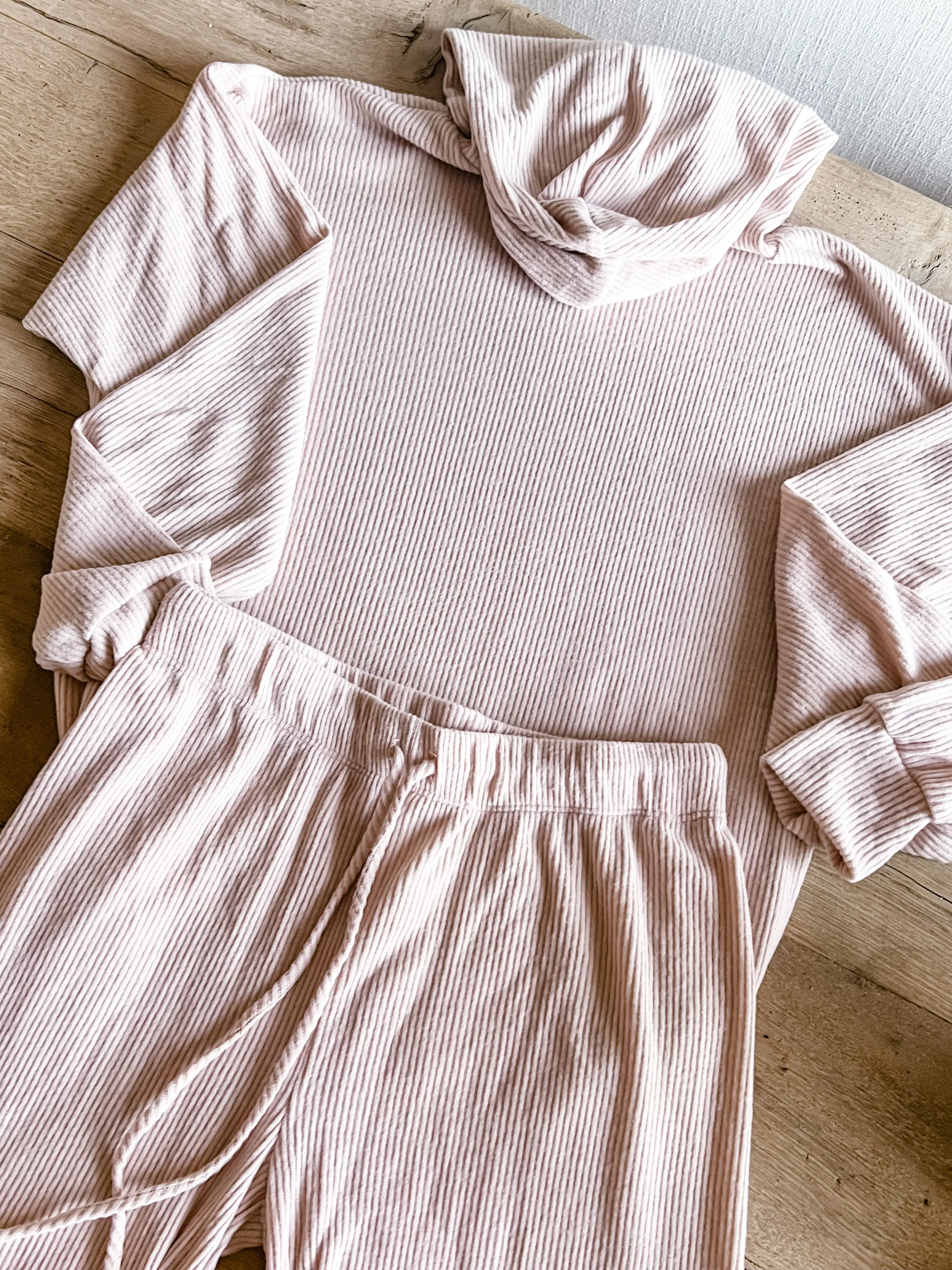 Dusty Pink 2 piece lounger set