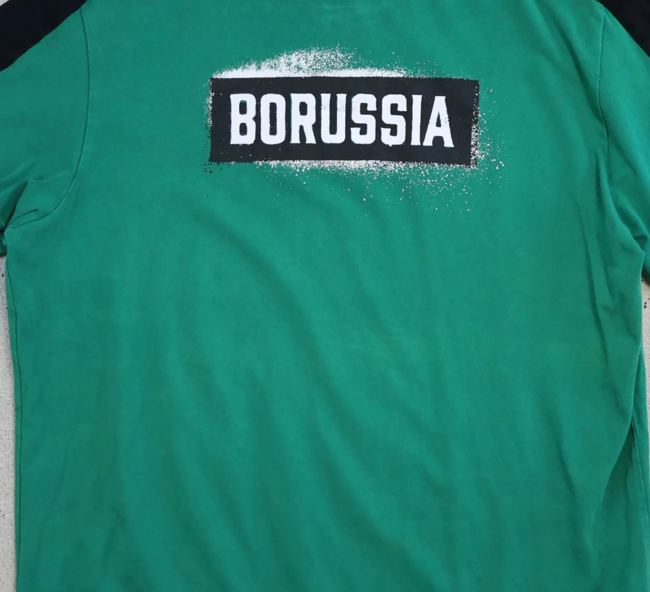 Puma T-shirt (L)